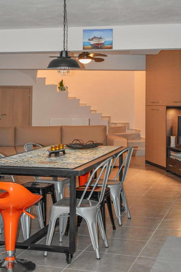 Galaxidi Family House Apartment ภายนอก รูปภาพ